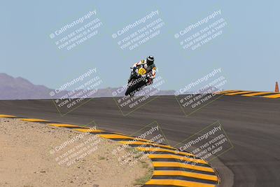 media/Oct-09-2022-SoCal Trackdays (Sun) [[95640aeeb6]]/Turns 9 and 10 (1050am)/